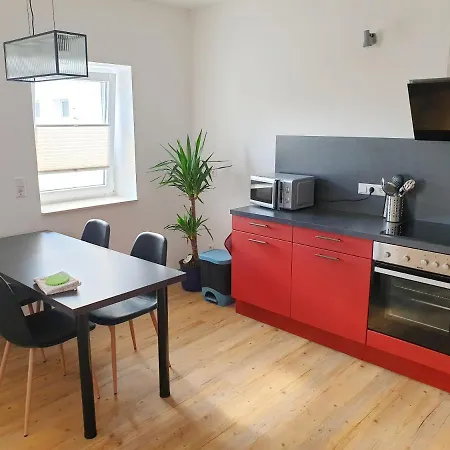 Ferienwohnung Zur Flatter-Ulme Weisswasser Exterior photo